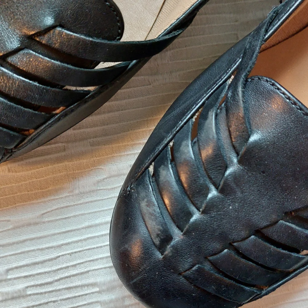 Clarks Black Leather Loafers for Women - Picture 4 of 7